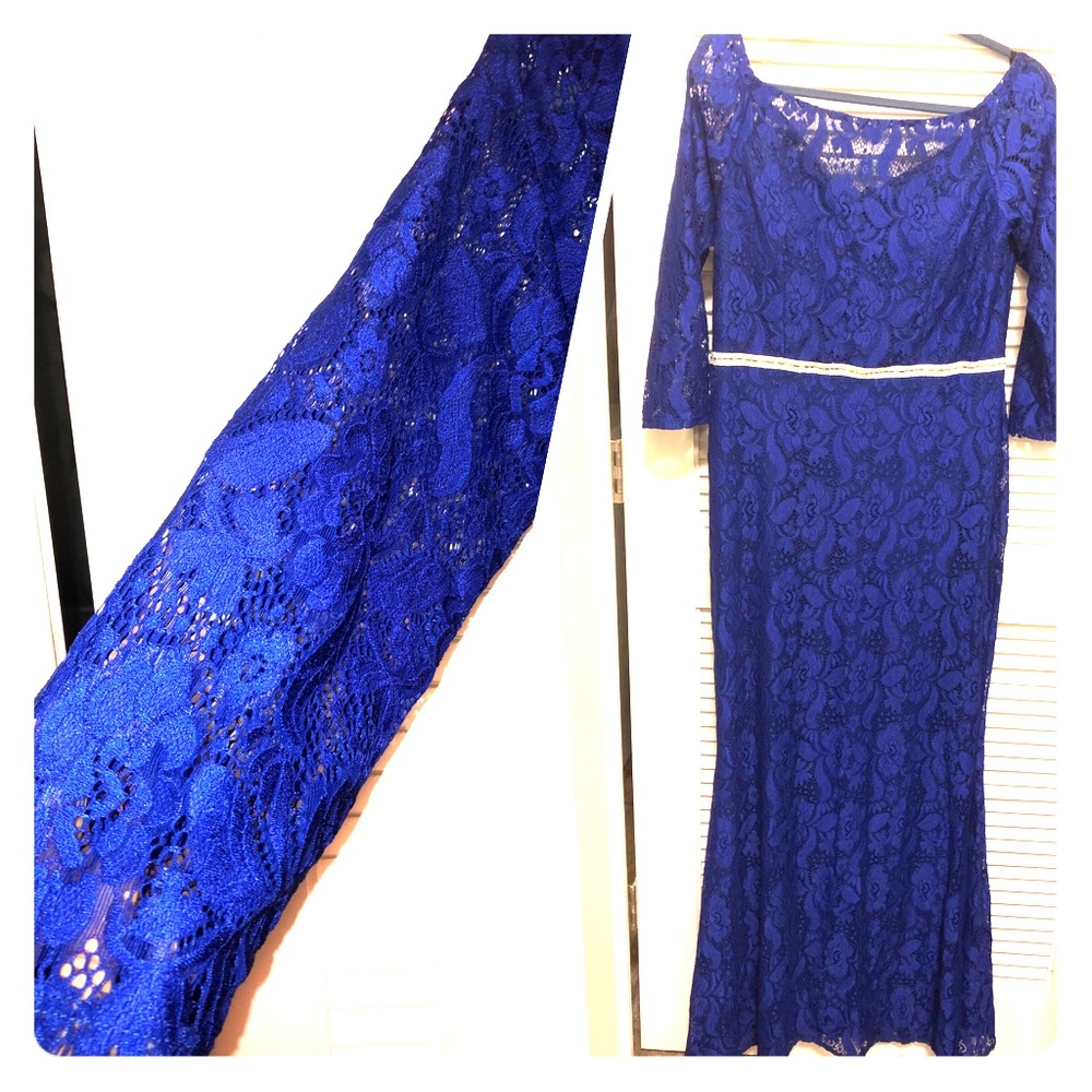 Beautiful XL Quarter sleeve Royal Blue Gown